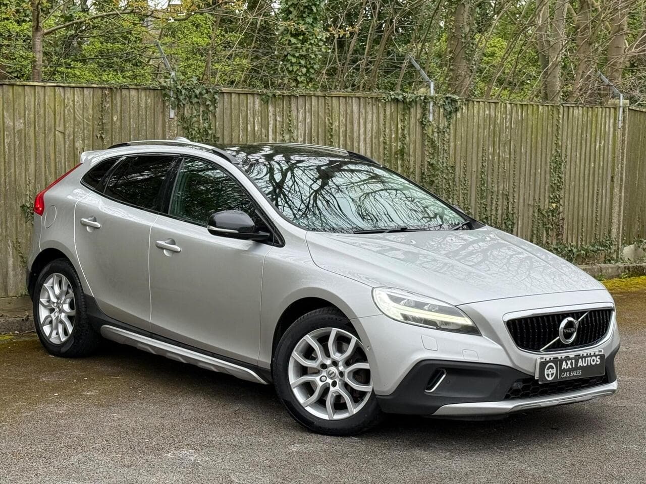Volvo V40 Cross Country